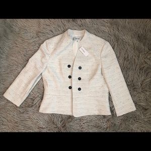 Dress Barn 3/4 Sleeve Length Blazer